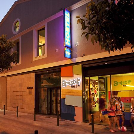 Amistat Beach Hostel Barcelona Exterior foto